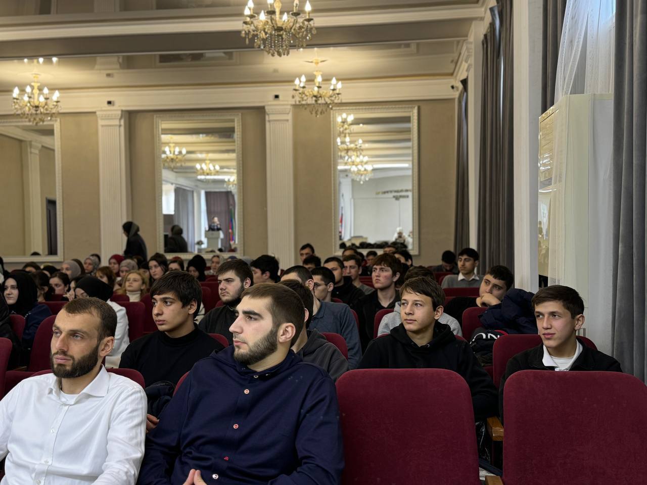В Гуманитарно-педагогическом колледже состоялось профилактическое мероприятие на тему «Антитеррор»